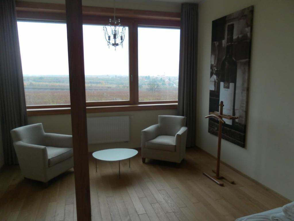 Velké Bílovice Hotel Madl חדר תמונה