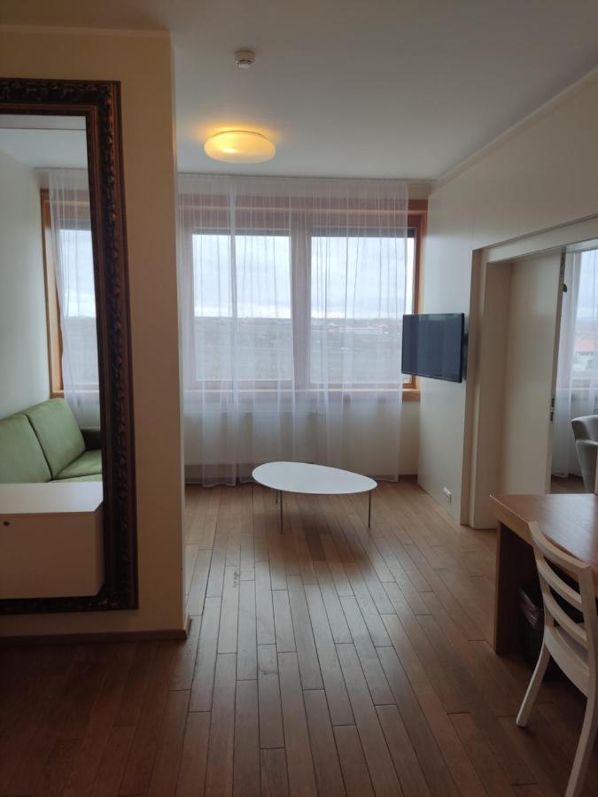 Velké Bílovice Hotel Madl מראה חיצוני תמונה